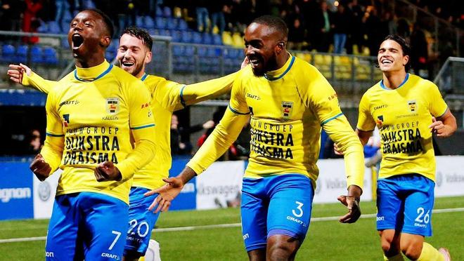 星空体育在线官网包含从荷甲倒计时到蒂姆爆冷击败TL，赛前莱比锡备战荷甲的词条